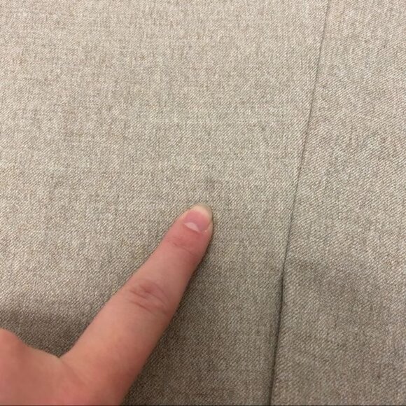 AKRIS Tan Wool Knee Length Pencil Skirt Size 12 - Picture 4 of 7